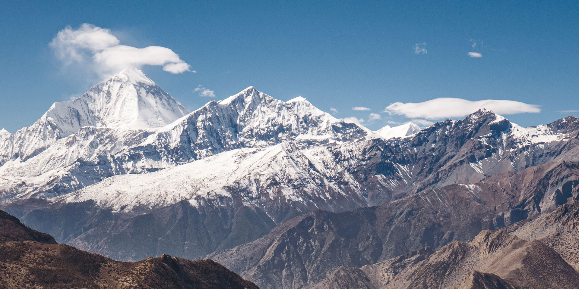 Dhaulagiri and Tukuche Peaks seen from Lupra trail